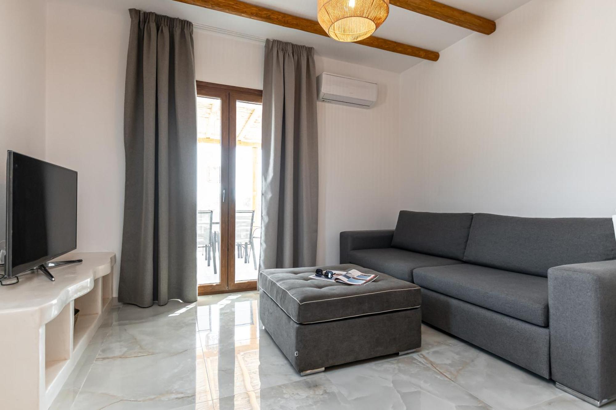 Naxos Beachwalk Villa Plaka Maragkas Esterno foto